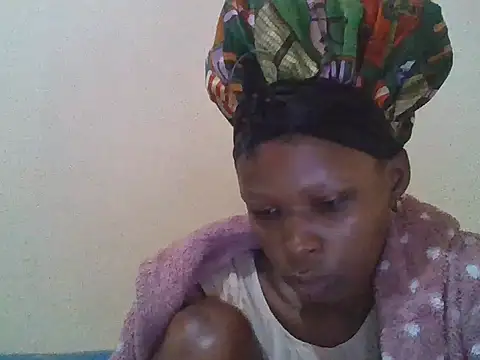 CharlotteDee online show from September 21, 2025, 4:17 am