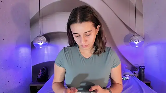 Snapshot of LanaHerondale chatting on March 2, 2025, 11:41 am LanaHerondale online show from March 2, 2025, 11:41 am