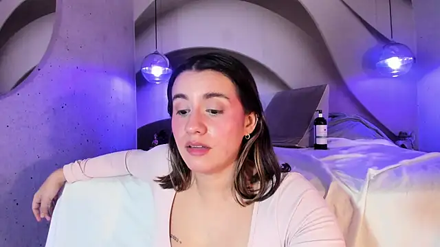 Snapshot of LanaHerondale chatting on February 28, 2025, 2:53 pm LanaHerondale online show from February 28, 2025, 2:53 pm