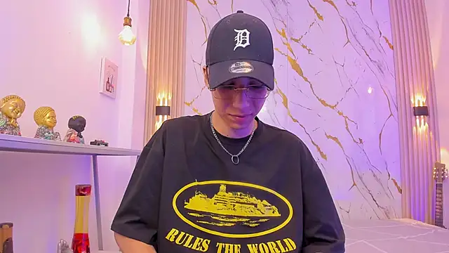 Nikolay Gregori online show from April 9, 2026, 4:03 am