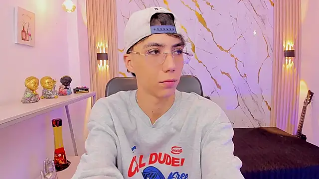 Nikolay Gregori online show from February 12, 2026, 4:01 am