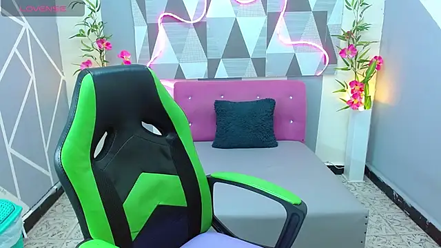 lynieh-5 online show from February 14, 2025, 7:44 pm