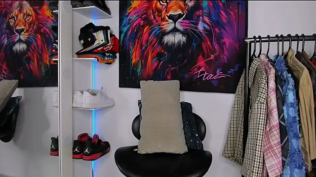 Snapshot of Pantera_black_21 chatting on November 21, 2025, 11:20 am Pantera black 21 online show from November 21, 2025, 11:20 am