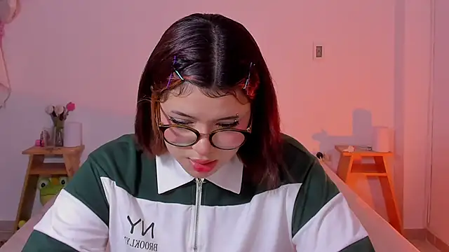 Snapshot of Gaby_Danna chatting on March 10, 2025, 2:59 pm Gaby Danna online show from March 10, 2025, 2:59 pm