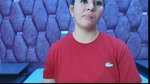 Snapshot of AlaSmith chatting on April 15, 2026, 2:39 am AlaSmith online show from April 15, 2026, 2:39 am