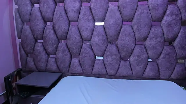 AlaSmith online show from November 30, 2025, 2:12 am