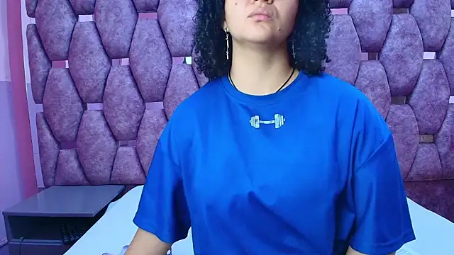 Snapshot of AlaSmith chatting on March 6, 2026, 2:06 am AlaSmith online show from March 6, 2026, 2:06 am