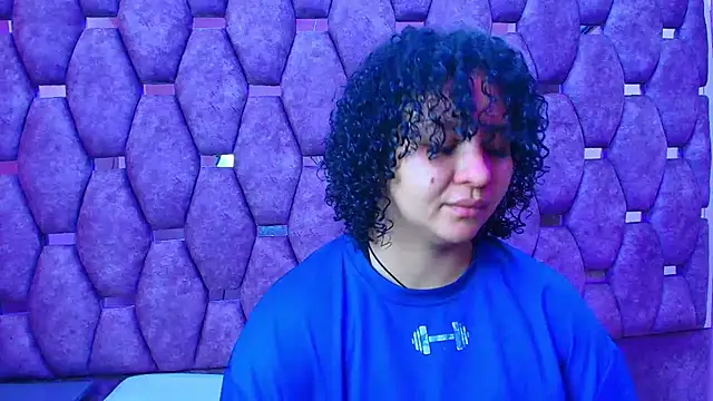 Snapshot of AlaSmith chatting on February 3, 2026, 1:38 am AlaSmith online show from February 3, 2026, 1:38 am