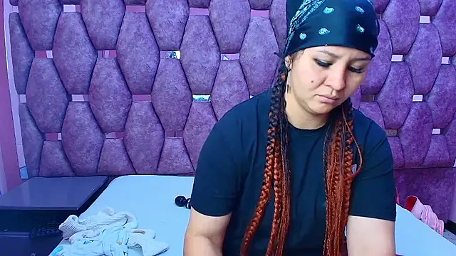 Snapshot of AlaSmith chatting on January 17, 2026, 1:53 am AlaSmith online show from January 17, 2026, 1:53 am