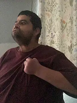 Snapshot of Miguel16i chatting on March 1, 2025, 5:16 pm Miguel16i online show from March 1, 2025, 5:16 pm