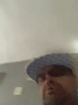 Snapshot of Miguel16i chatting on January 19, 2025, 3:21 pm Miguel16i online show from January 19, 2025, 3:21 pm