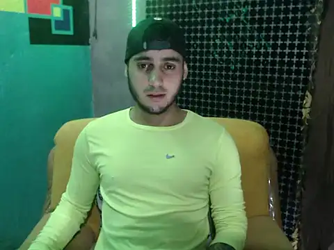 Snapshot of xxxxhotxoxo chatting on February 11, 2025, 7:44 am xxxxhotxoxo online show from February 11, 2025, 7:44 am