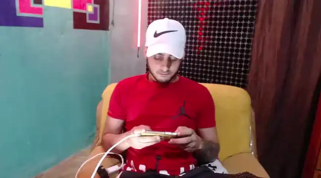 Snapshot of xxxxhotxoxo chatting on January 15, 2025, 5:40 am xxxxhotxoxo online show from January 15, 2025, 5:40 am