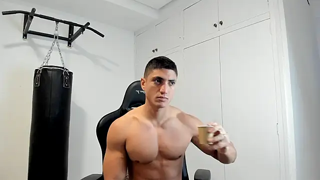 Snapshot of dan01_ chatting on March 12, 2026, 7:56 am dan01 online show from March 12, 2026, 7:56 am