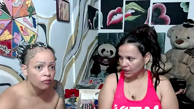 Snapshot of manzanahot9 chatting on October 2, 2025, 1:47 pm manzanahot9 online show from October 2, 2025, 1:47 pm