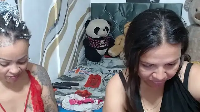 Snapshot of manzanahot9 chatting on September 25, 2025, 8:26 pm manzanahot9 online show from September 25, 2025, 8:26 pm