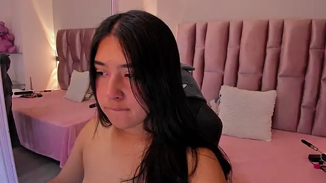 Snapshot of NikyBrookss chatting on September 9, 2025, 1:31 pm NikyBrookss online show from September 9, 2025, 1:31 pm