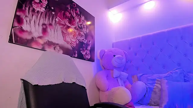 kitty roouse online show from February 21, 2026, 4:36 am