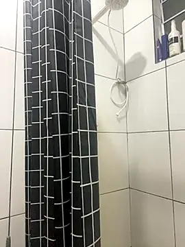 couple shy online show from November 24, 2025, 1:38 am