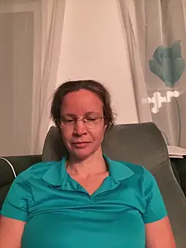 Snapshot of AnnikaRose chatting on January 6, 2026, 6:50 am AnnikaRose online show from January 6, 2026, 6:50 am