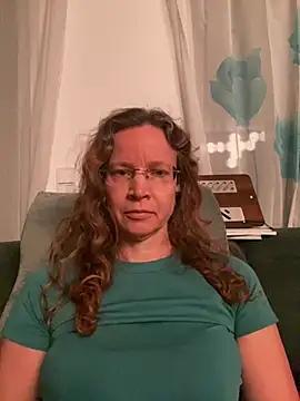 Snapshot of AnnikaRose chatting on January 14, 2026, 6:50 am AnnikaRose online show from January 14, 2026, 6:50 am