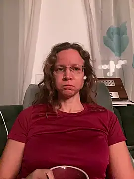 Snapshot of AnnikaRose chatting on January 13, 2026, 6:50 am AnnikaRose online show from January 13, 2026, 6:50 am