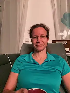 Snapshot of AnnikaRose chatting on January 19, 2026, 6:50 am AnnikaRose online show from January 19, 2026, 6:50 am