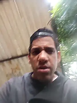 Snapshot of Elvergon3456 chatting on November 29, 2025, 7:14 pm Elvergon3456 online show from November 29, 2025, 7:14 pm