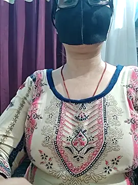Aishwaryaa 69 online show from May 21, 2026, 4:37 pm