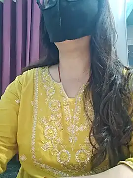 Aishwaryaa 69 online show from June 5, 2026, 3:55 am