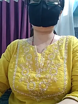 Aishwaryaa 69 online show from June 18, 2026, 11:15 am