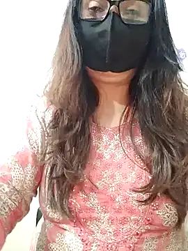 Aishwaryaa 69 online show from March 8, 2026, 9:45 am