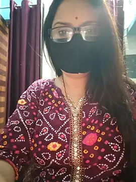 Aishwaryaa 69 online show from November 27, 2025, 6:36 am