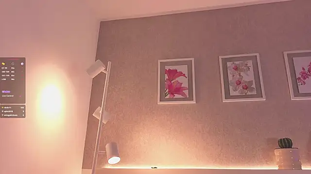 roxannegomez online show from October 1, 2025, 1:15 pm