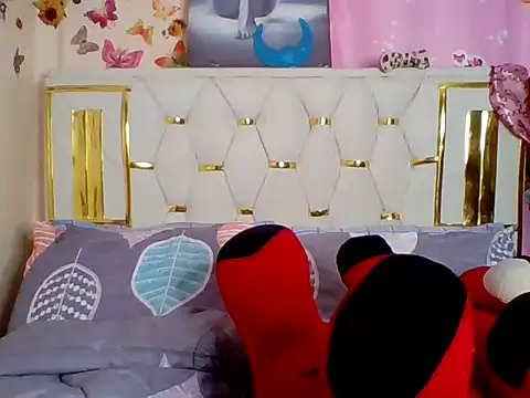 Pretty vw online show from March 11, 2025, 4:41 am