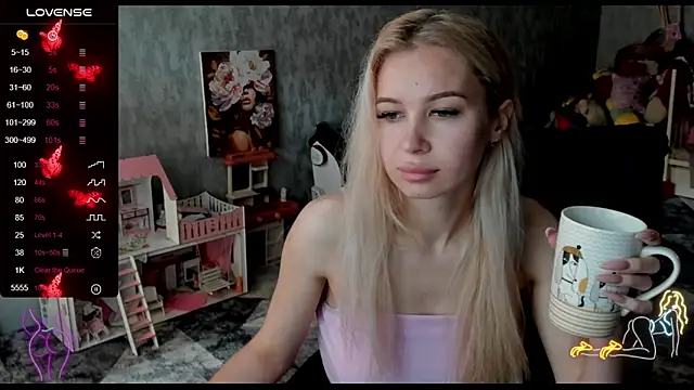  NigoNika online show from April 13, 2026, 7:23 am