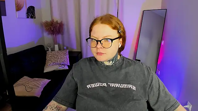 Snapshot of Cassie_xKiss chatting on March 7, 2026, 8:47 pm Cassie xKiss online show from March 7, 2026, 8:47 pm