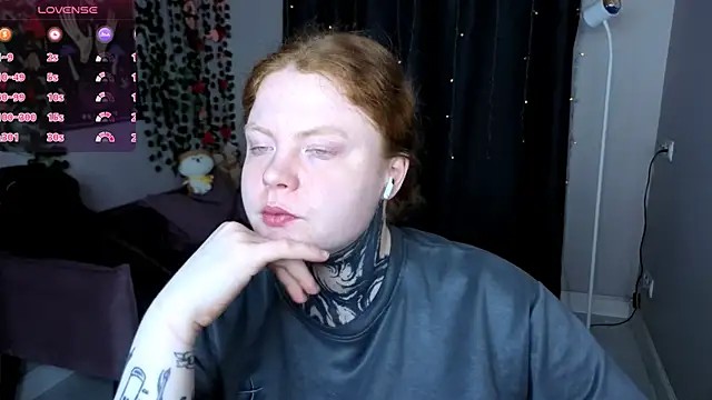 Snapshot of Cassie_xKiss chatting on April 4, 2026, 8:59 pm Cassie xKiss online show from April 4, 2026, 8:59 pm