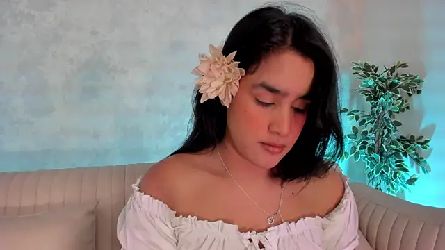 bonniekim  online show from March 21, 2025, 11:55 am