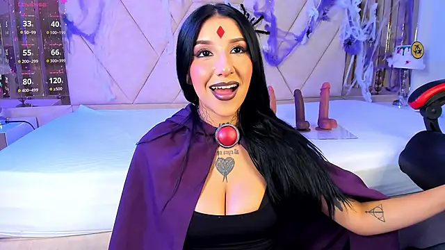 Leiaa  online show from October 31, 2025, 5:48 am