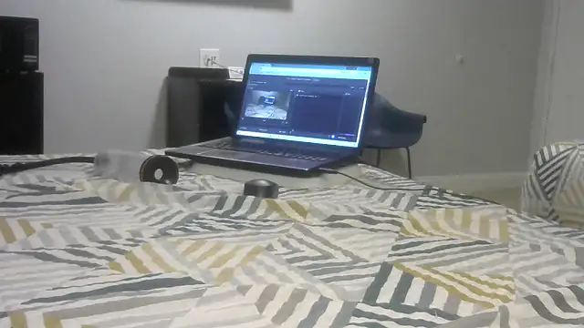Jacknjimmyjohn online show from May 14, 2026, 3:47 am