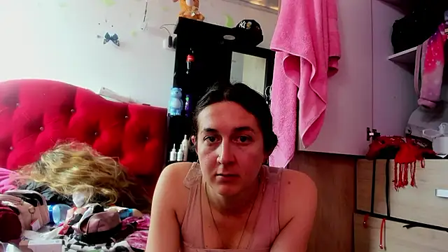 Sweet-Suck69 online show from December 19, 2025, 4:31 pm