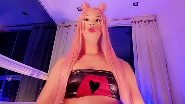 Vianca Chanel online show from September 27, 2025, 1:34 am