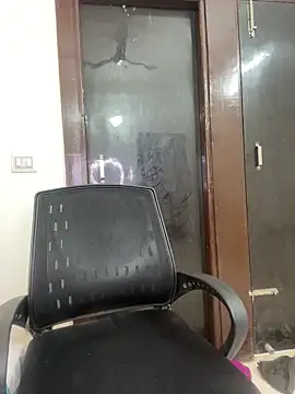 Cute-Russian online show from March 2, 2025, 10:37 am