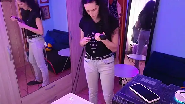 Snapshot of MemiKouki chatting on March 26, 2026, 5:11 pm MemiKouki online show from March 26, 2026, 5:11 pm