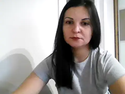 MirandaGold27 online show from December 6, 2024, 7:04 am