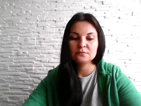 MirandaGold27 online show from December 9, 2024, 11:15 am