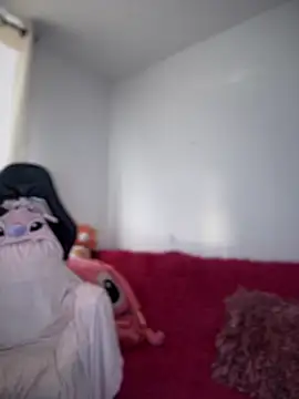 Miaa love6969 online show from December 5, 2025, 11:53 am