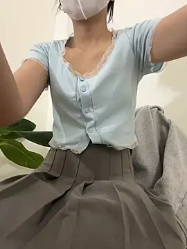 Snapshot of Lami_Mi chatting on February 24, 2026, 6:03 am Lami Mi online show from February 24, 2026, 6:03 am