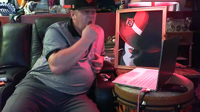 Mic Oxinner online show from September 17, 2025, 9:00 am